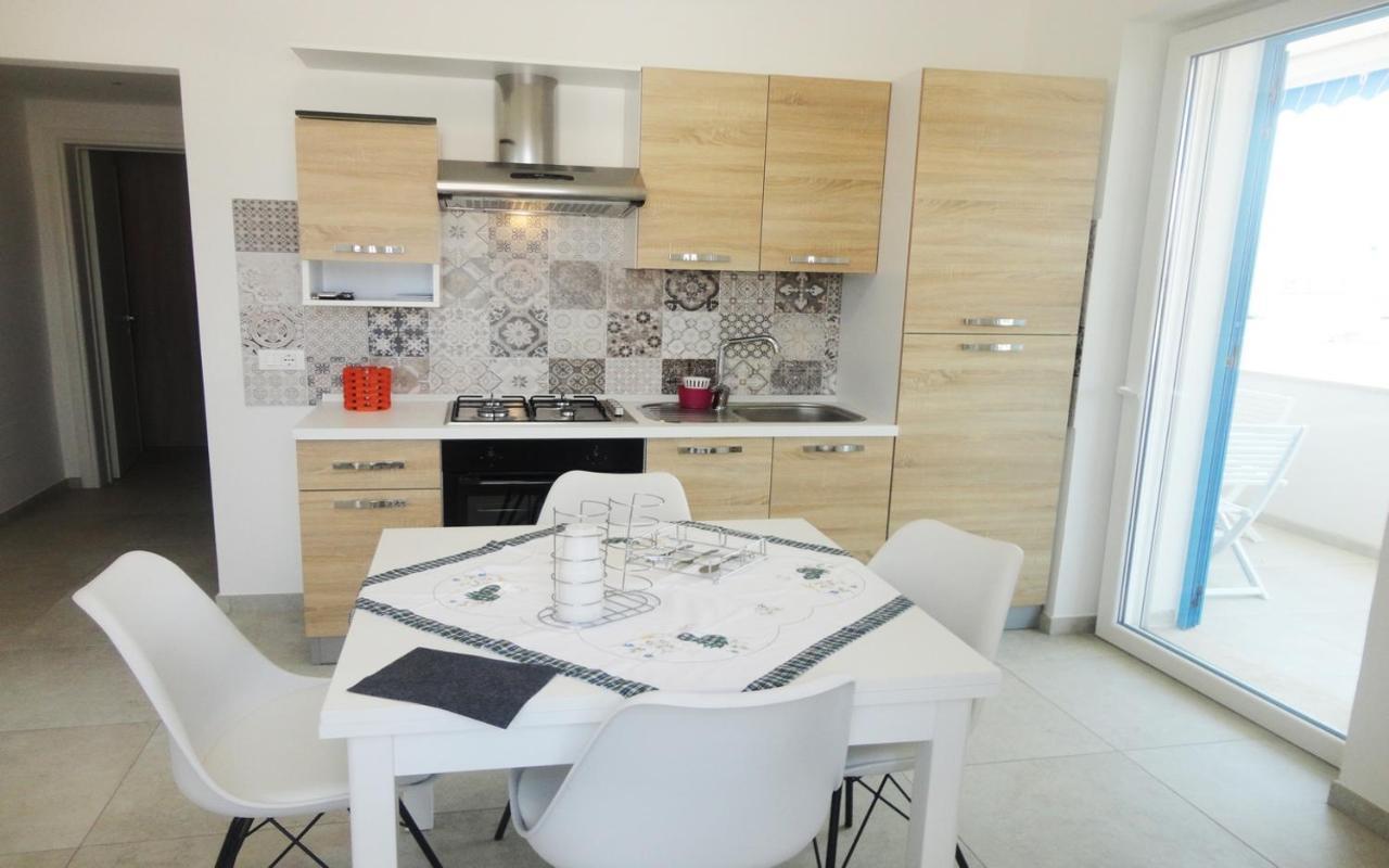 Appartamento Torre San Giovanni Centro Beethoven 28 - Verso Sud Luaran gambar